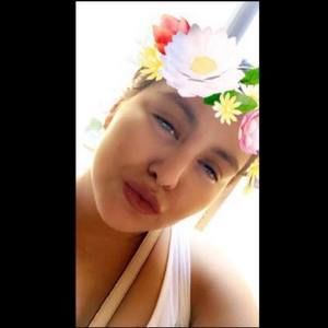 Meet your Posher, Beatriz